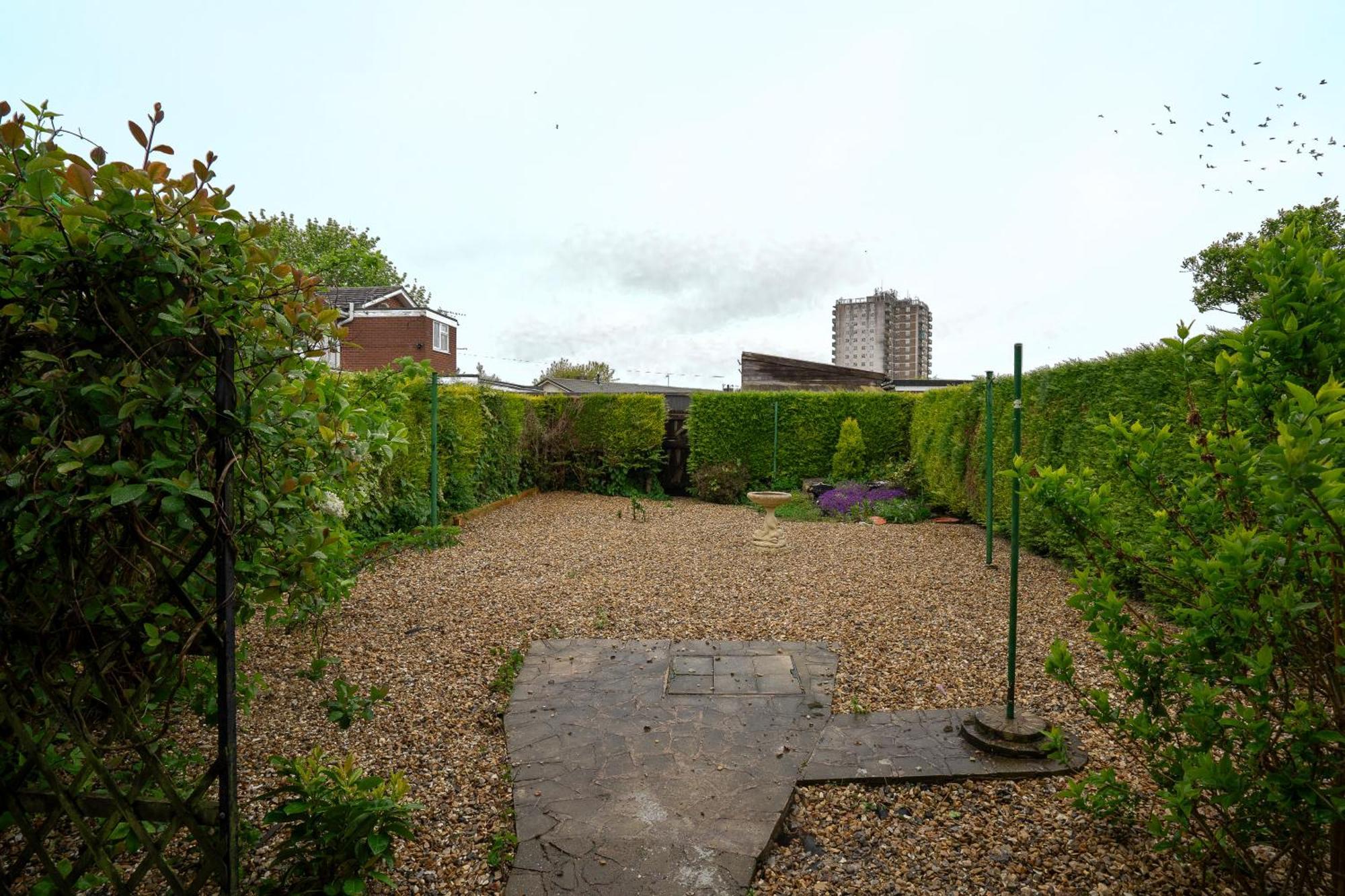 Modern 4 Bed House-Free Parking Apartment Burton  Exterior photo